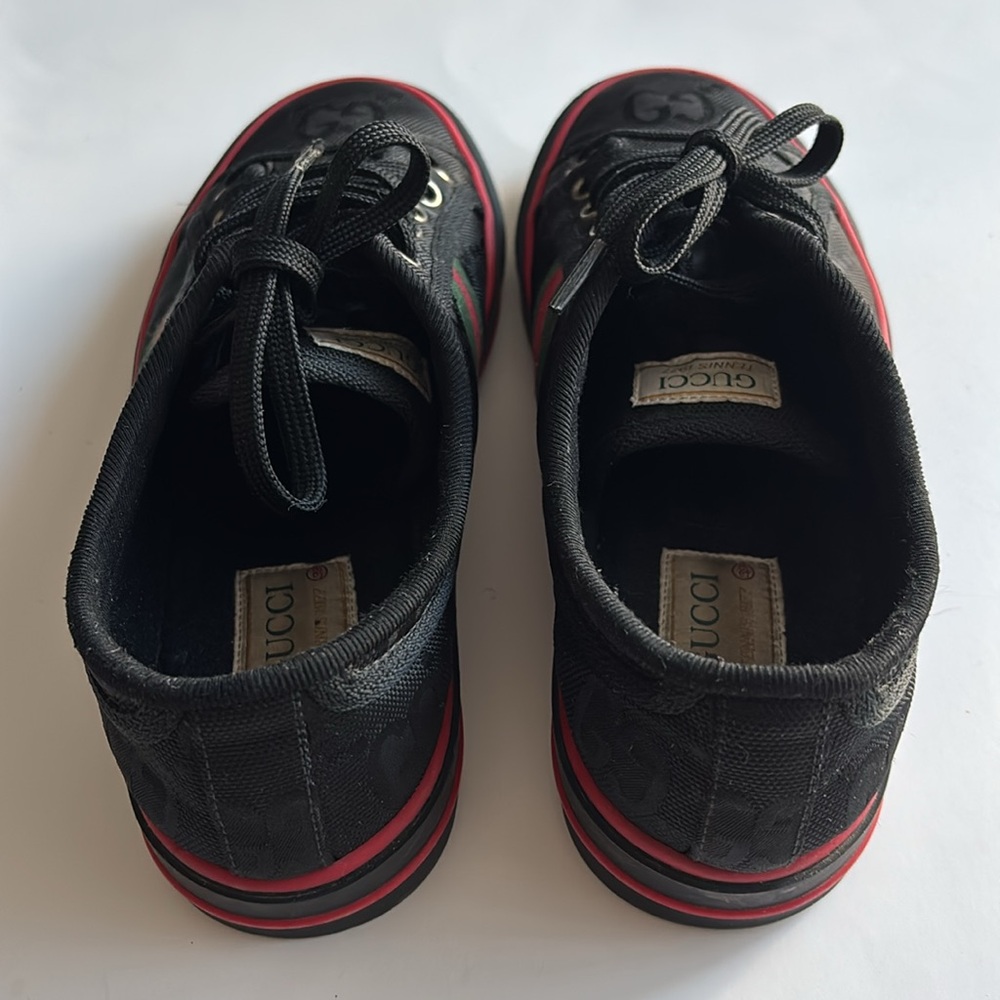 Gucci Sneakers - Picture 3 of 8